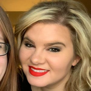 Meet your Posher, Brandie